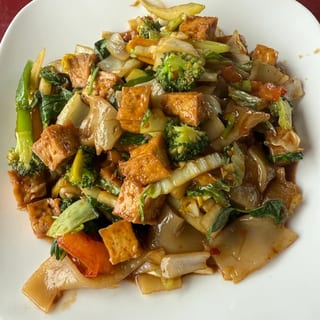 Pad Kee Mao “Drunken Noodle”